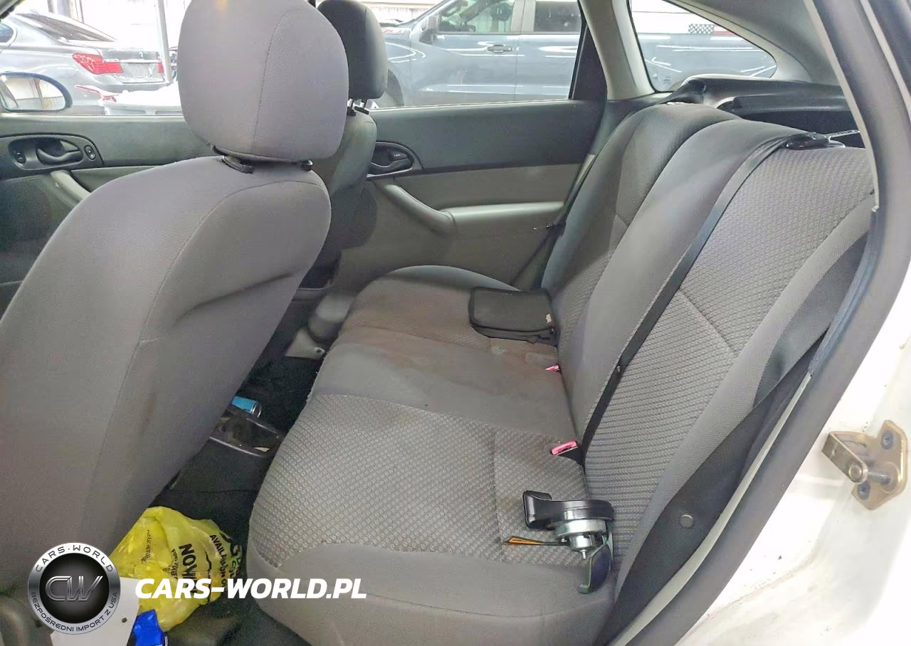 2005 Ford Focus Zx5 VIN:3FAFP37N05R141687 - 10