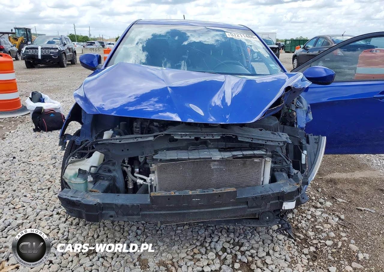 2013 Hyundai Accent Gs VIN:KMHCT5AE2DU118878 - 5