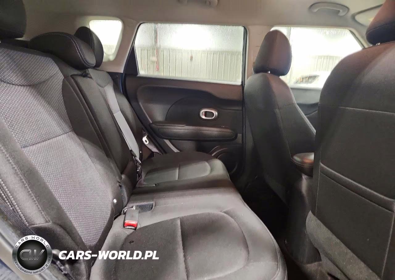 2017 Kia Soul + VIN:KNDJP3A56H7417170 - 11