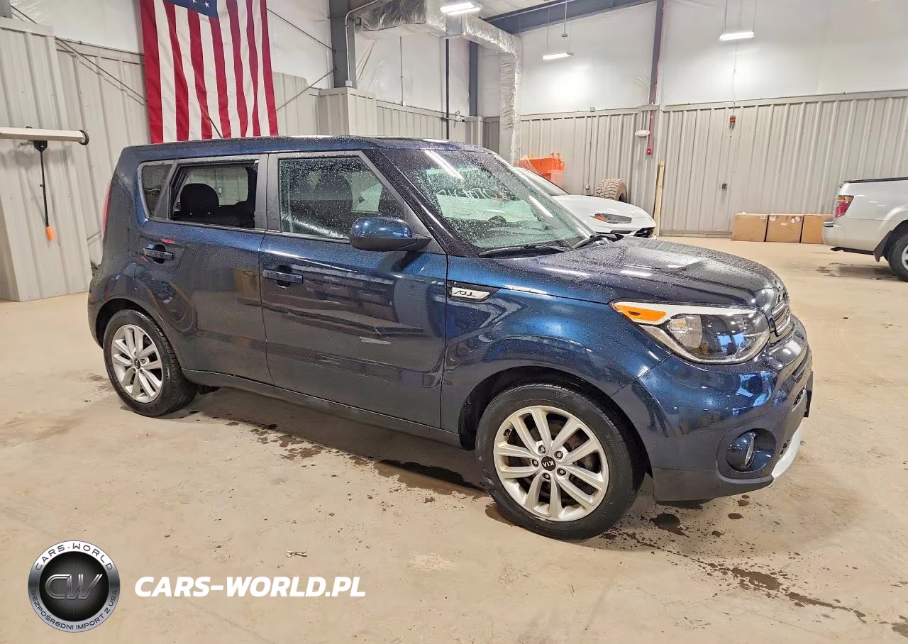 2017 Kia Soul + VIN:KNDJP3A56H7417170 - 4