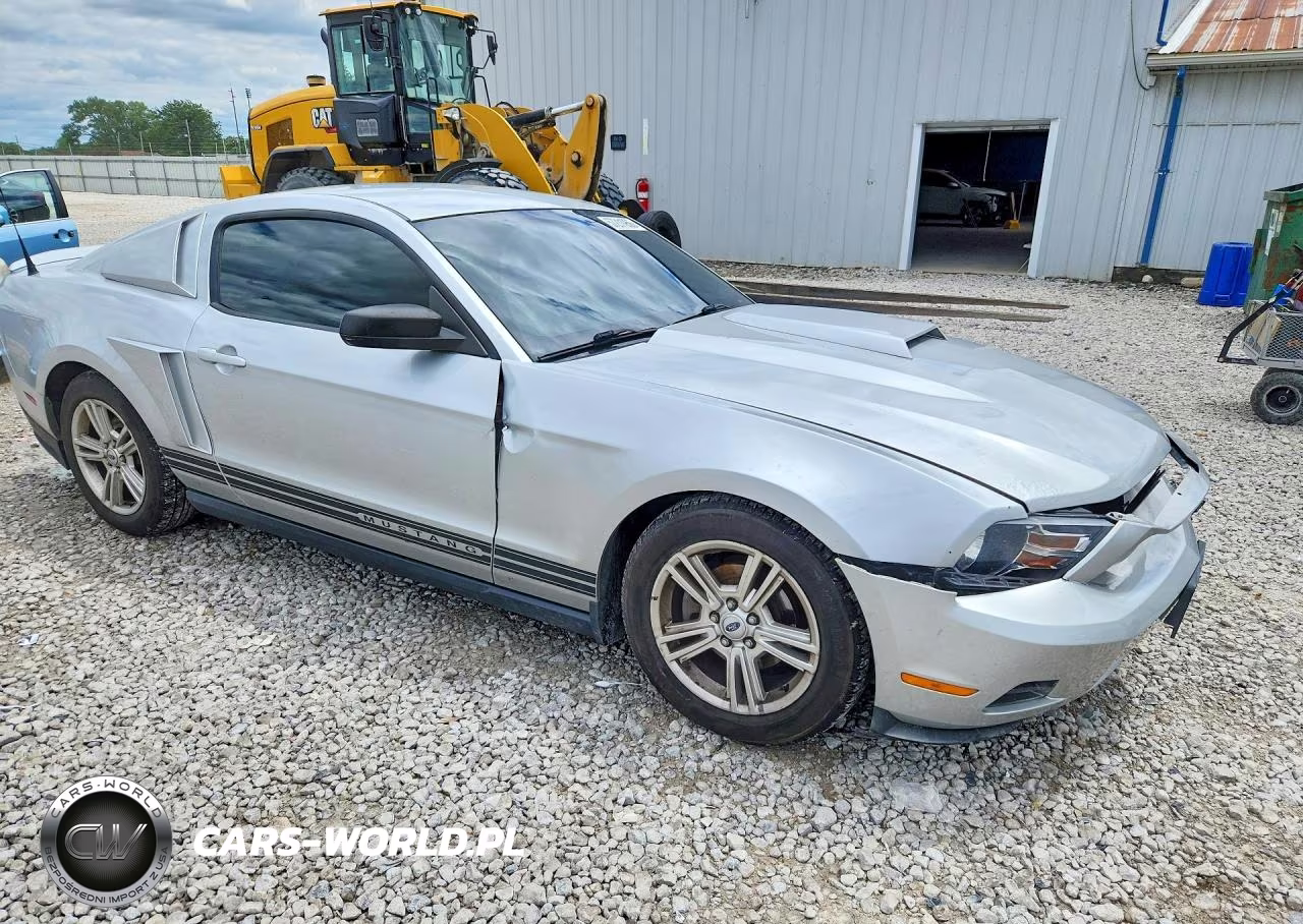2010 Ford Mustang VIN:1ZVBP8AN3A5150070 - 4