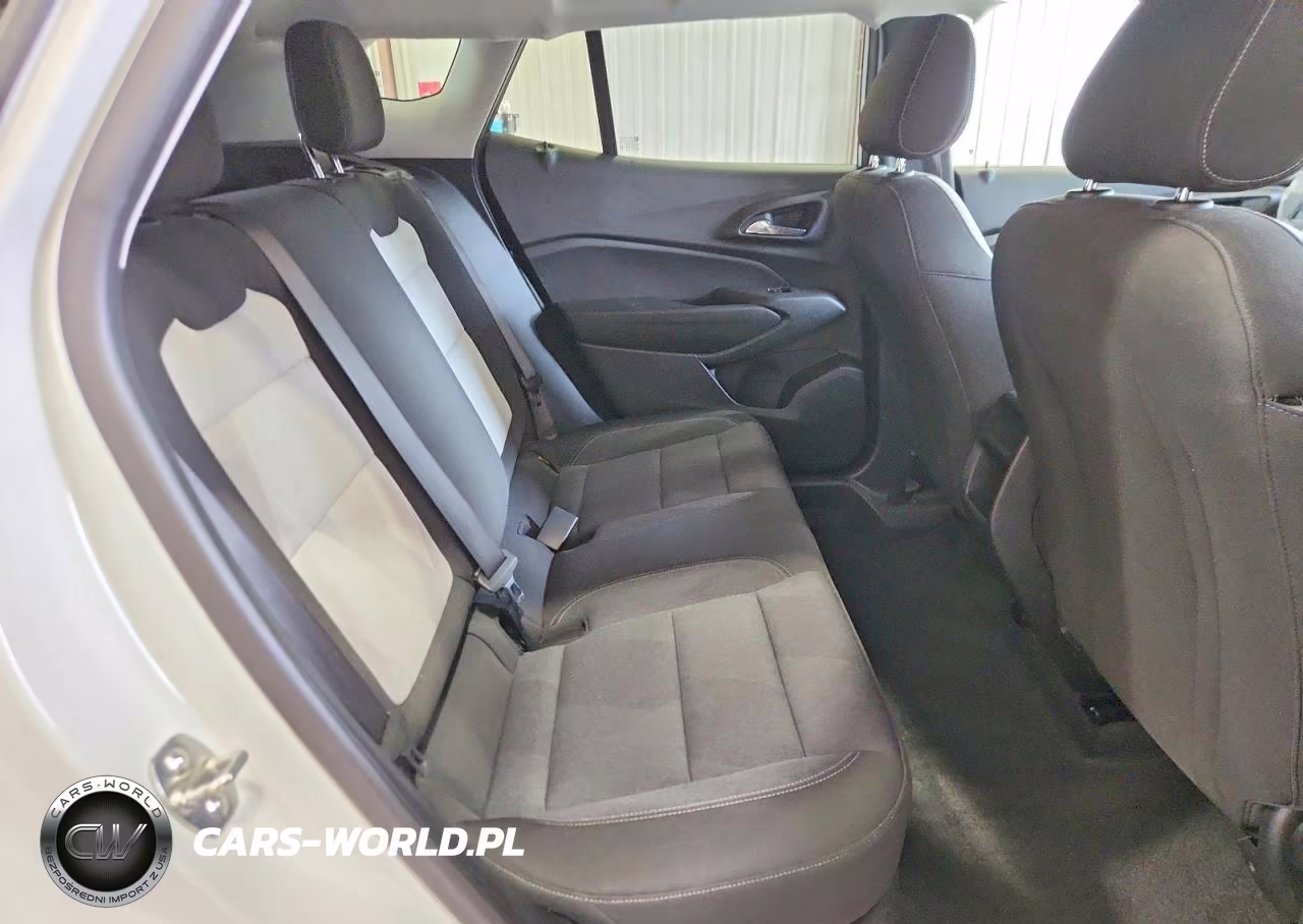 2025 Chevrolet Trax Ls VIN:KL77LFEP2SC300815 - 11
