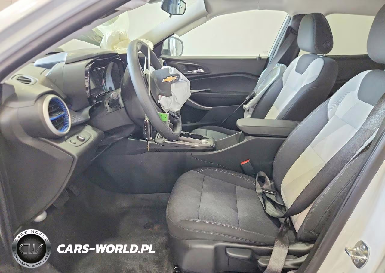 2025 Chevrolet Trax Ls VIN:KL77LFEP2SC300815 - 7
