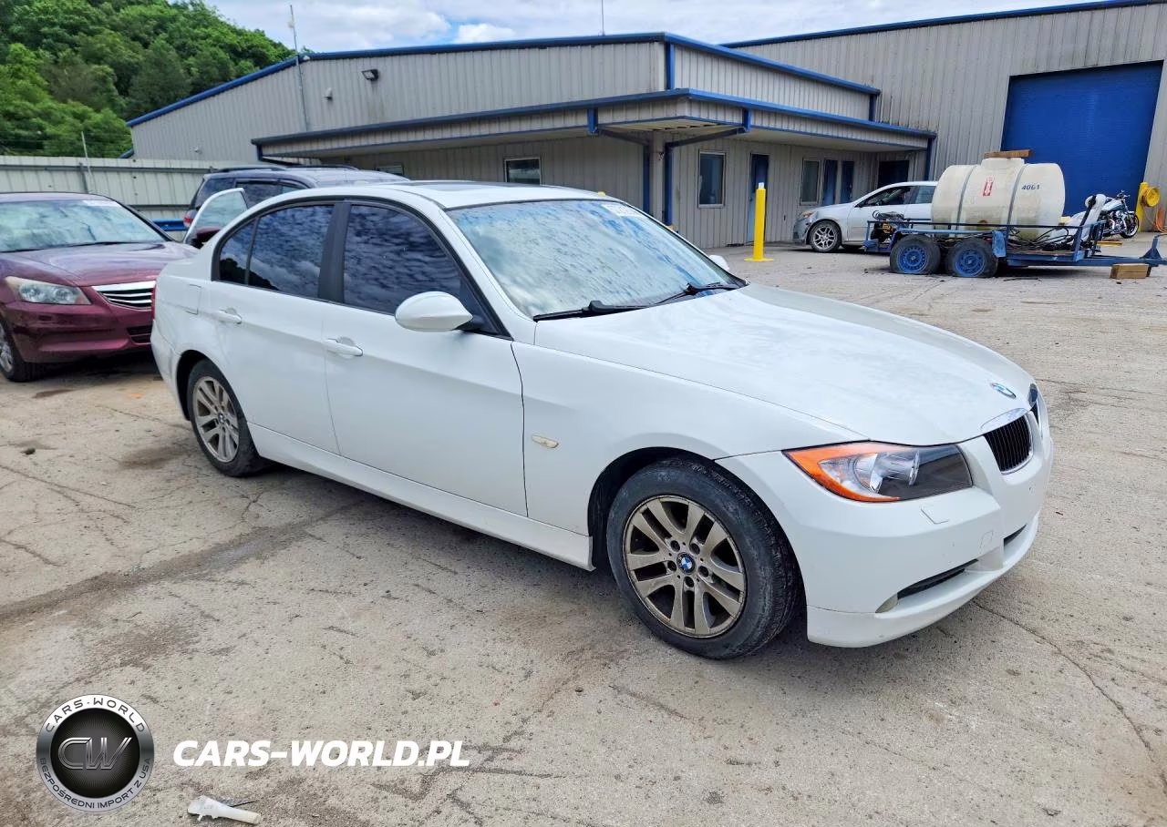 2006 BMW 325 Xi VIN:WBAVD13516KV07166 - 4