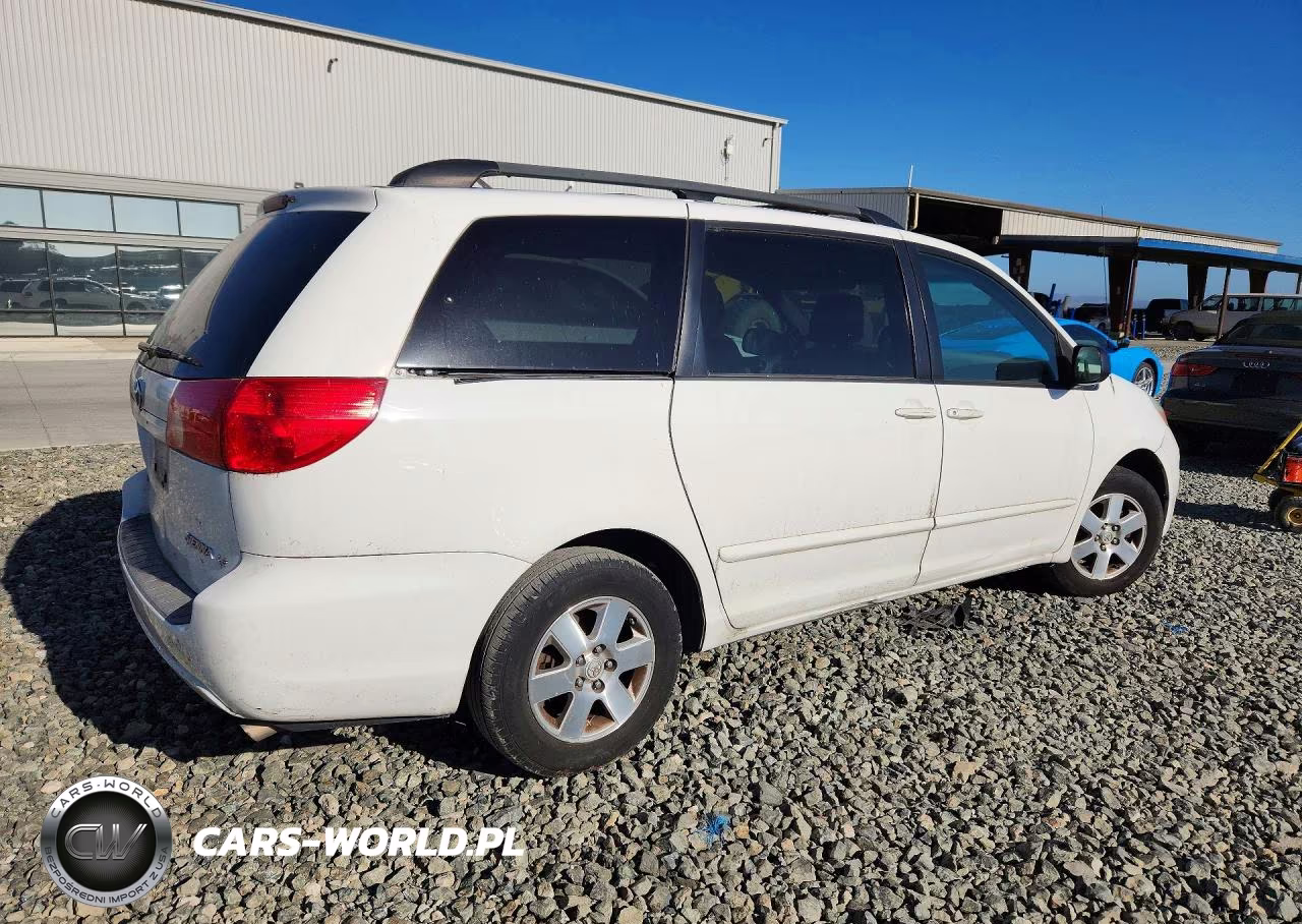 2008 Toyota Sienna Le 7-Passenger VIN:5TDZK23C58S113003 - 3