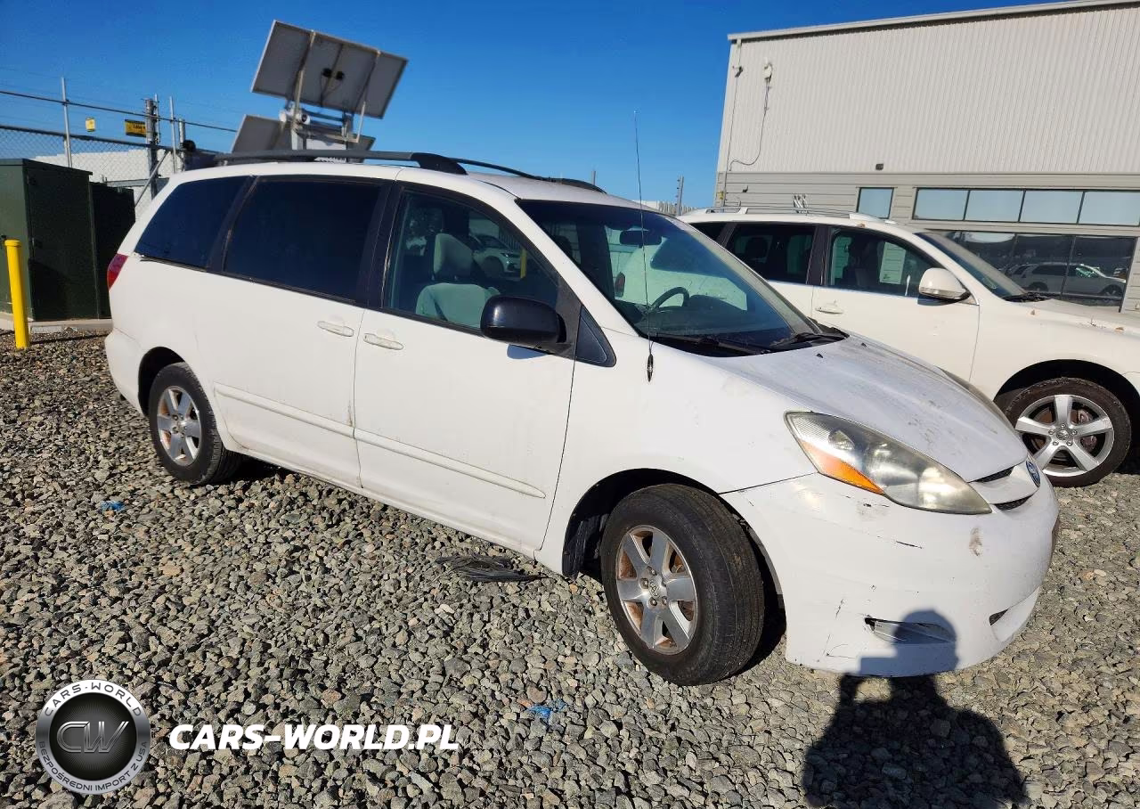2008 Toyota Sienna Le 7-Passenger VIN:5TDZK23C58S113003 - 4
