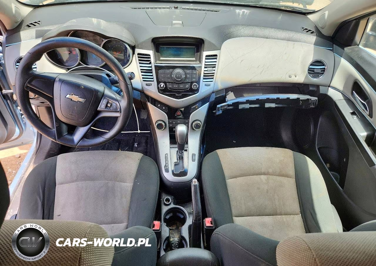 2012 Chevrolet Cruze Ls VIN:1G1PC5SH0C7217087 - 8