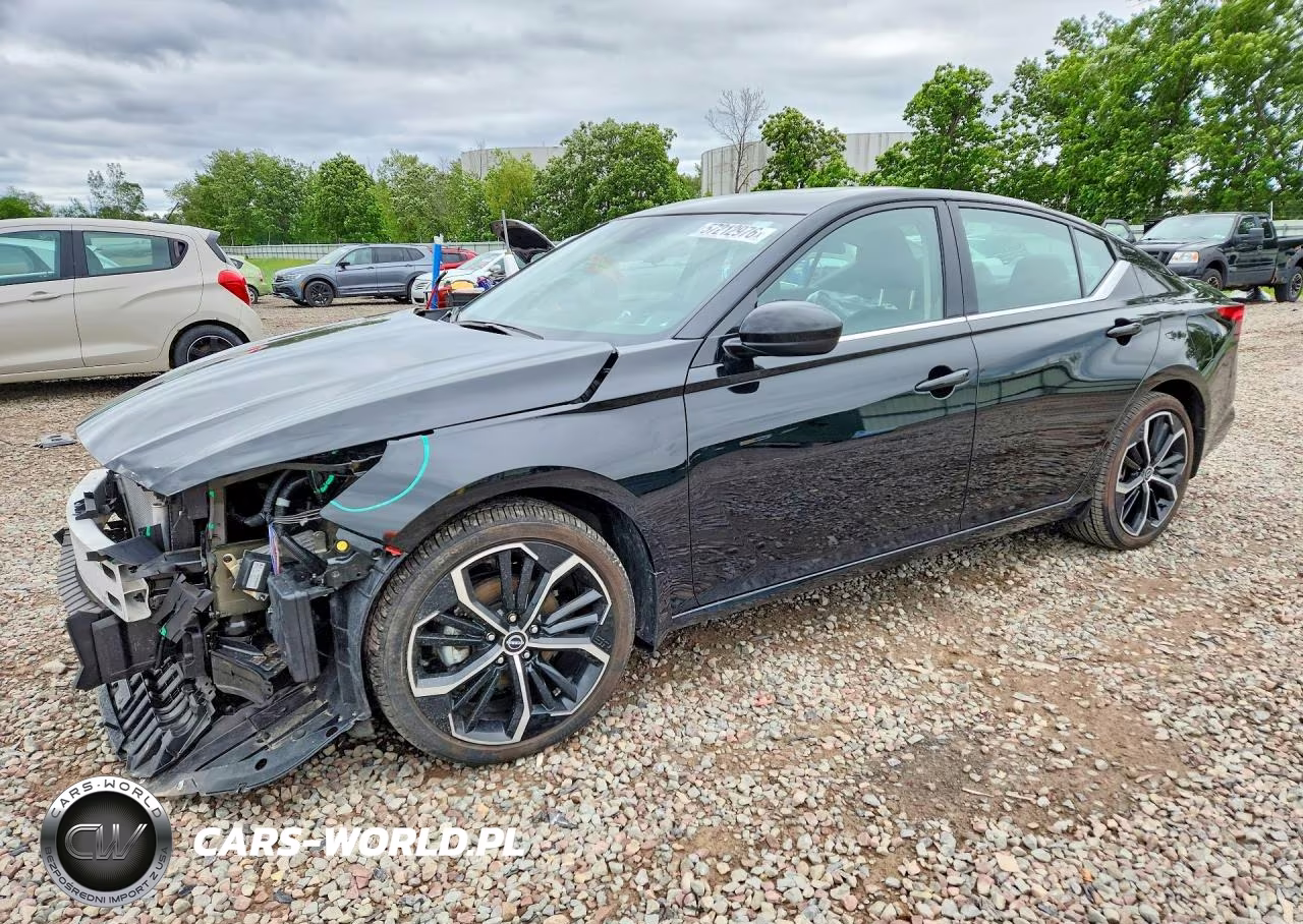 2024 Nissan Altima Sr – zdjęcie 1 z 13