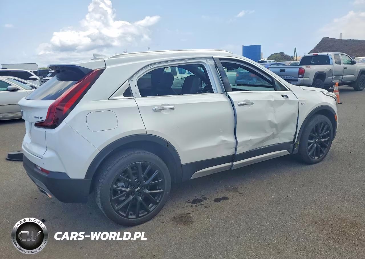 2021 Cadillac Xt4 Premium Luxury VIN:1GYFZCR46MF080005 - 3