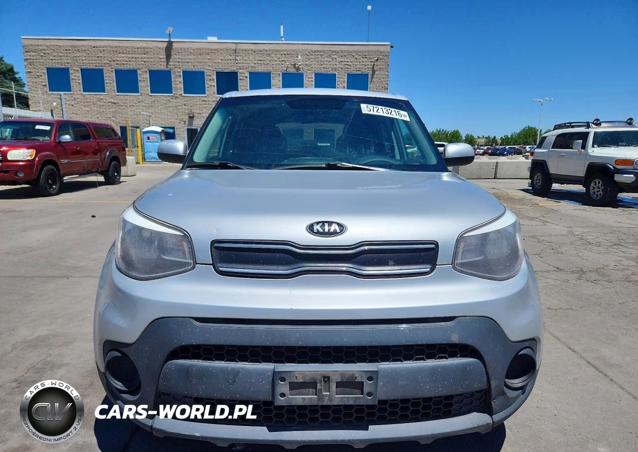 2018 Kia Soul Base VIN:KNDJN2A26J7561572 - 5