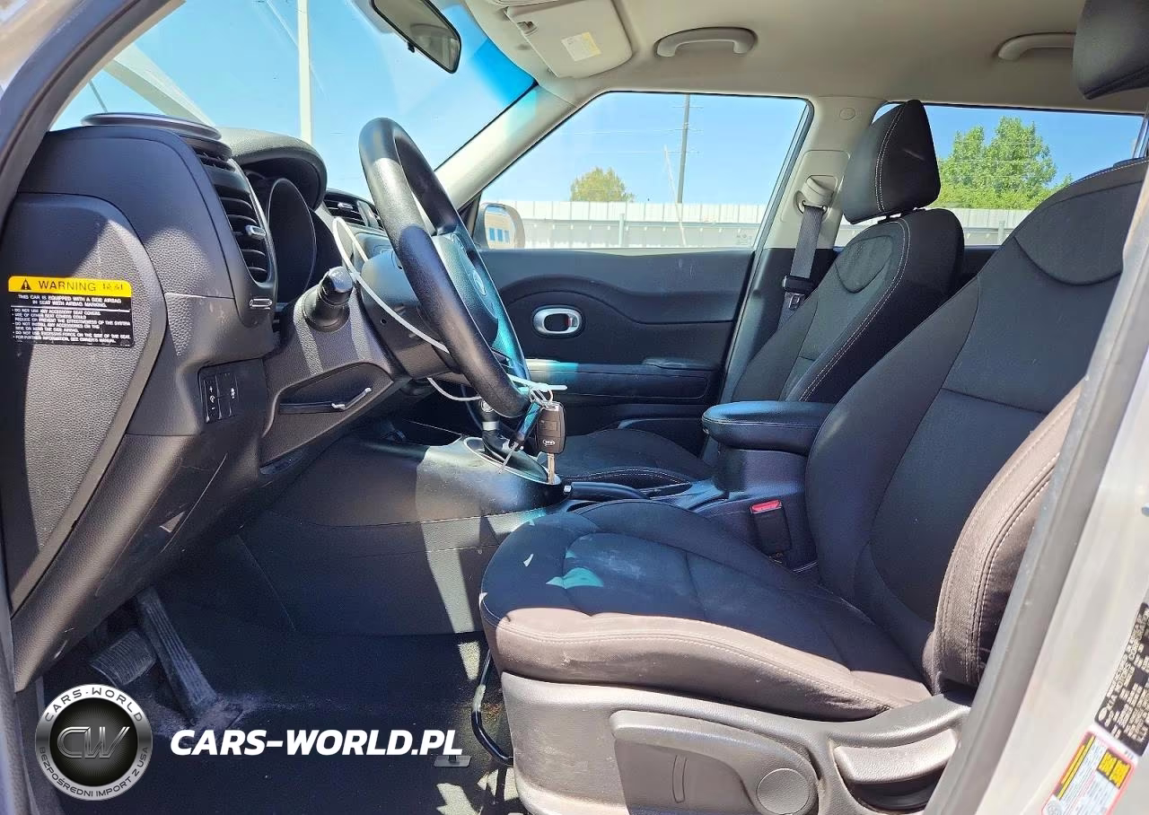 2018 Kia Soul Base VIN:KNDJN2A26J7561572 - 7