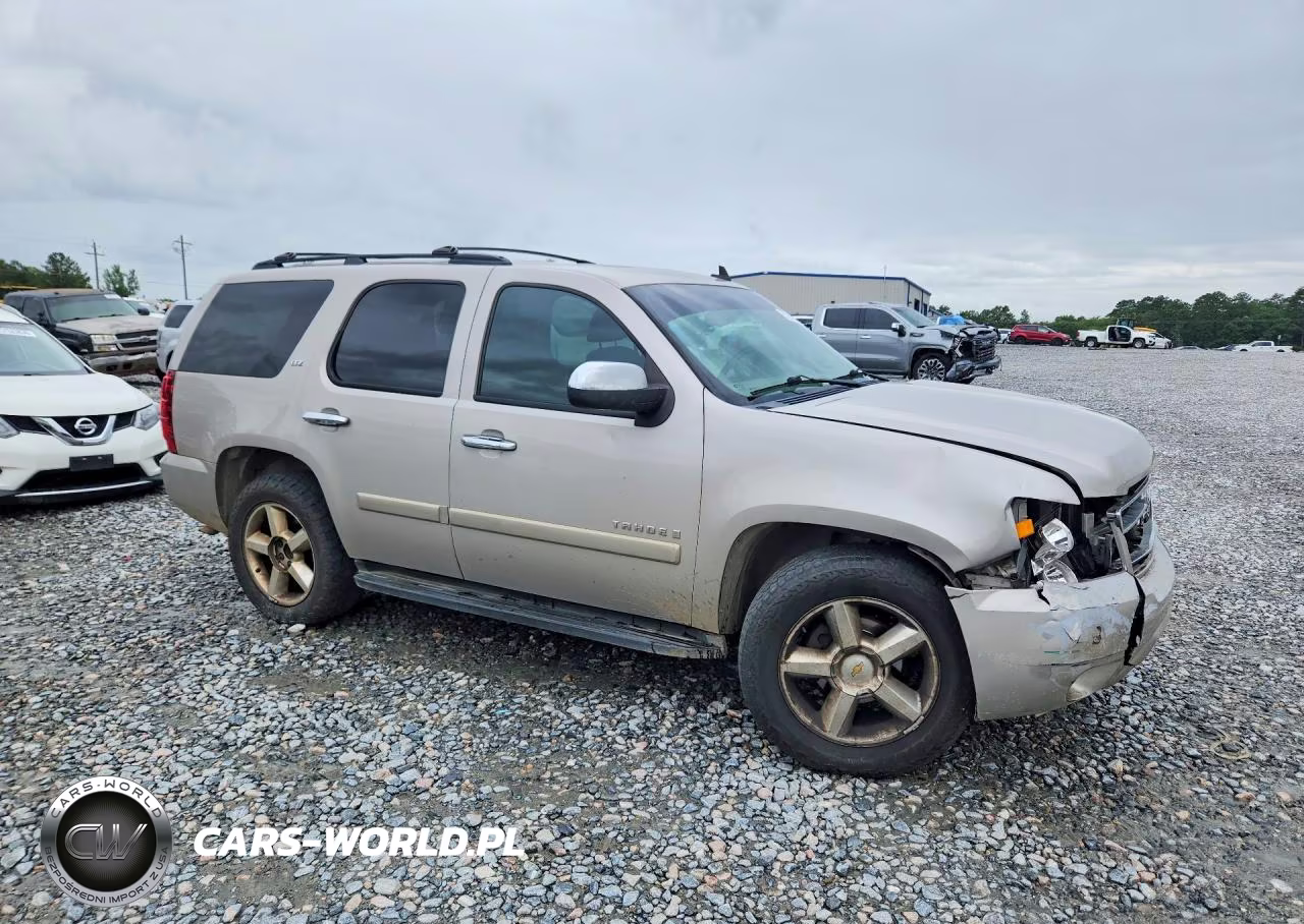 2008 Chevrolet Tahoe C1500 VIN:1GNFC13028J199195 - 4