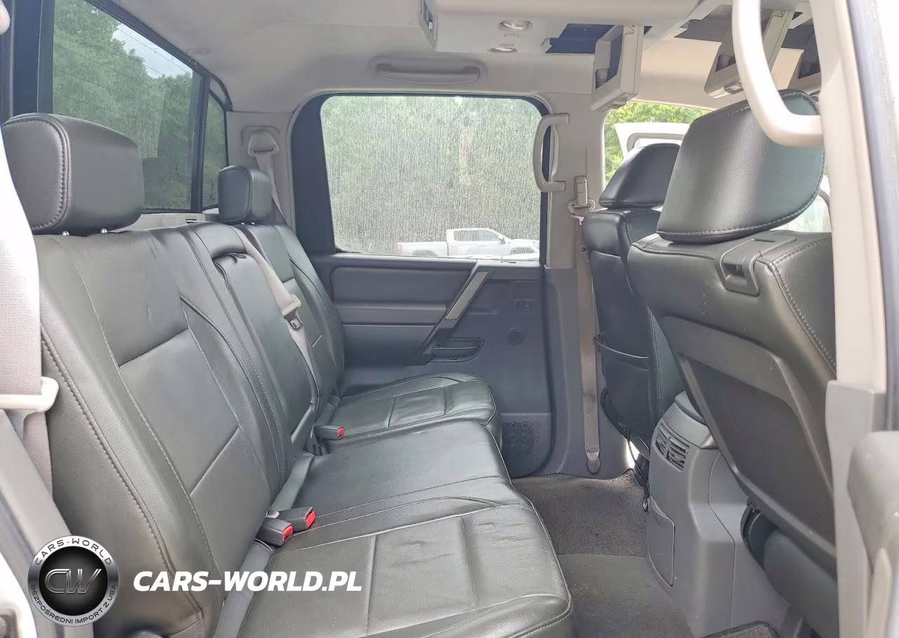 2005 Nissan Titan Xe-Se-Le VIN:1N6BA07A75N544748 - 10