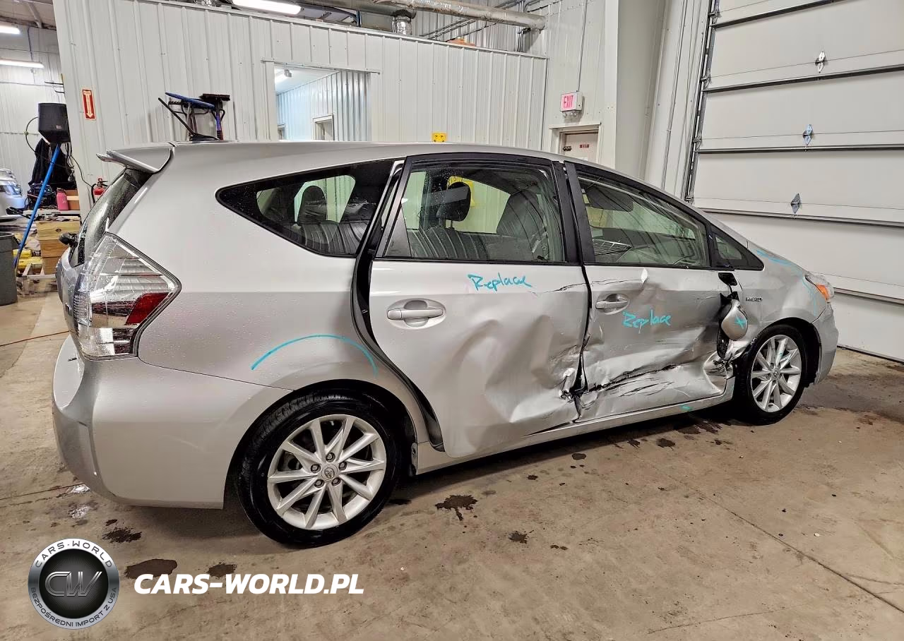 2012 Toyota Prius V Five VIN:JTDZN3EU7C3176830 - 3