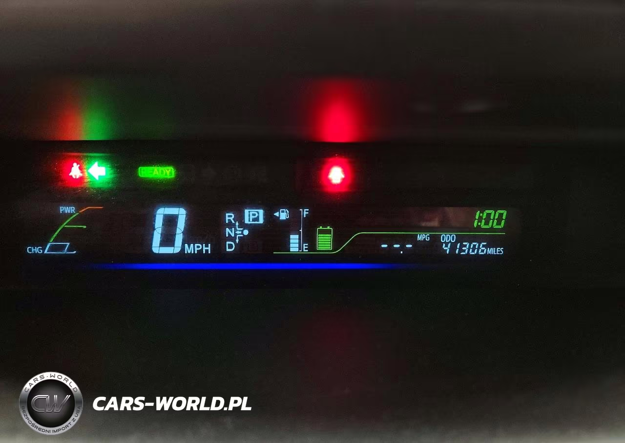 2012 Toyota Prius V Five VIN:JTDZN3EU7C3176830 - 9