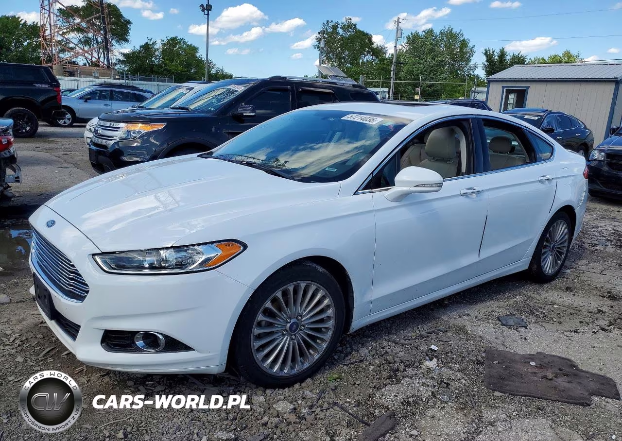 2016 Ford Fusion Titanium – zdjęcie 1 z 12