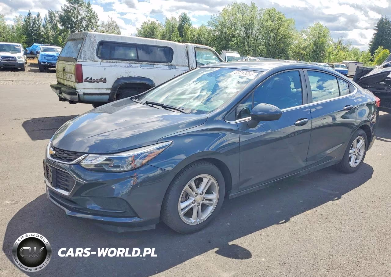 2017 Chevrolet Cruze Lt Auto – zdjęcie 1 z 12