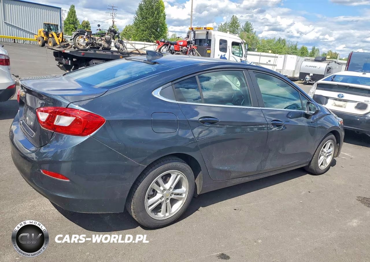 2017 Chevrolet Cruze Lt Auto VIN:1G1BE5SM7H7202465 - 3