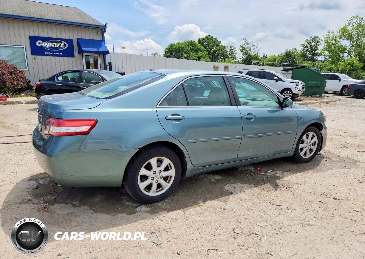 2010 Toyota Camry Le VIN:4T4BF3EK7AR043331 - 3