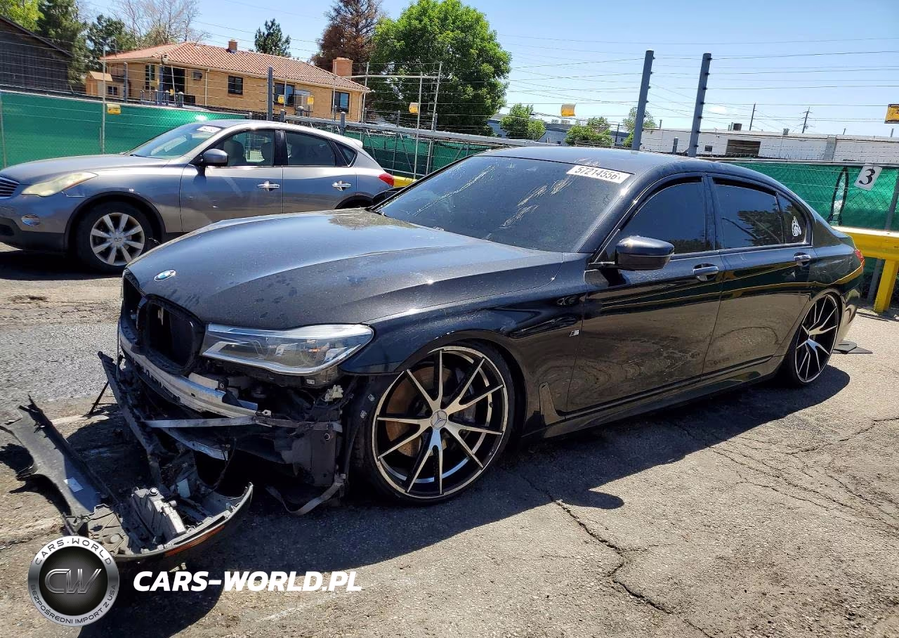2016 BMW 750 Xi
