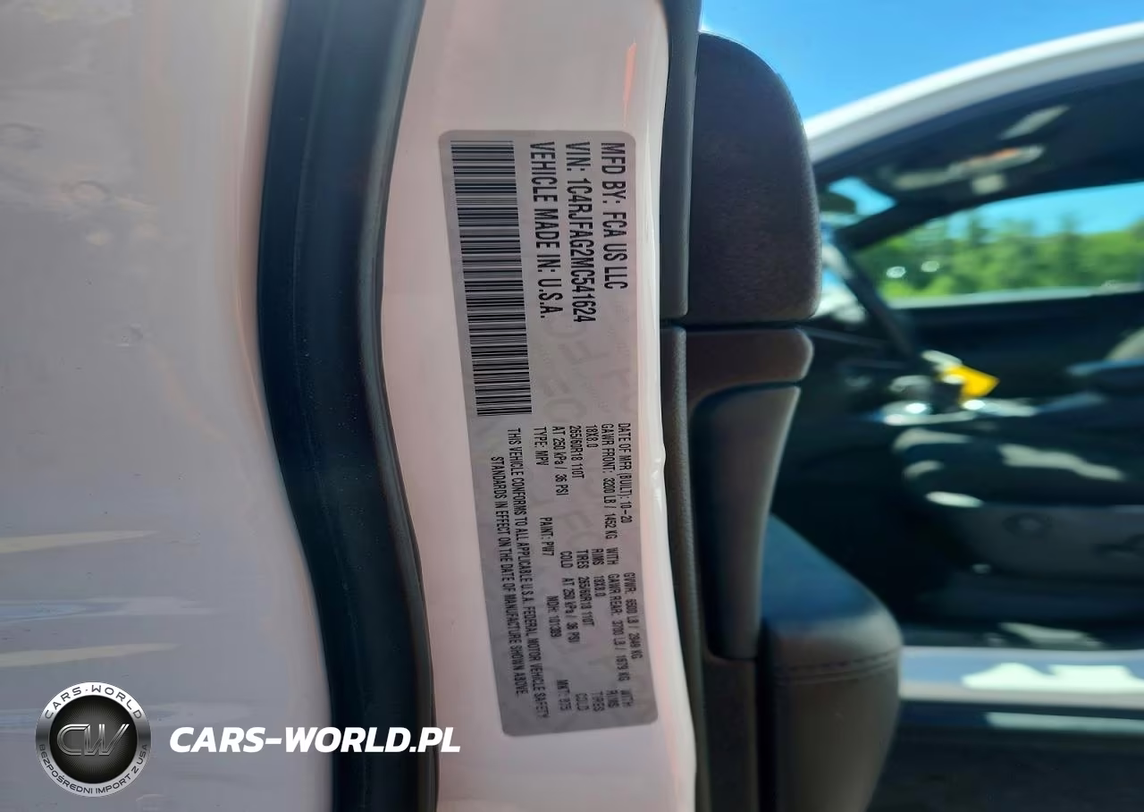 2021 Jeep Grand Cherokee Laredo VIN:1C4RJFAG2MC541624 - 13