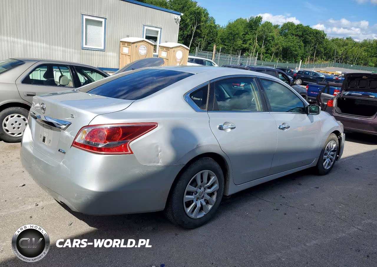 2013 Nissan Altima 2.5 VIN:1N4AL3AP3DC285103 - 3