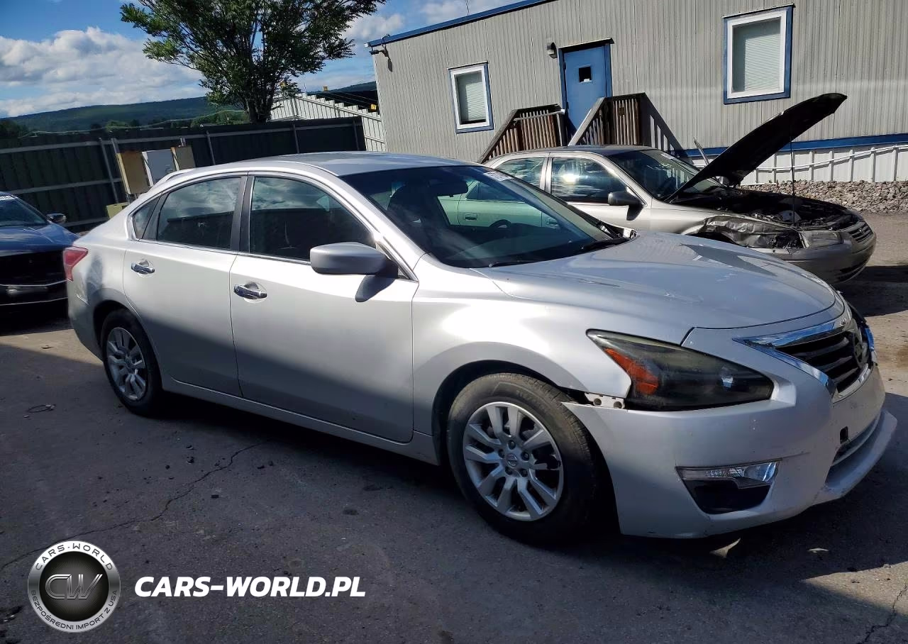 2013 Nissan Altima 2.5 VIN:1N4AL3AP3DC285103 - 4