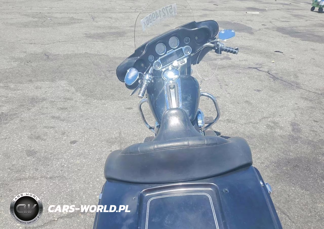 2010 Harley-Davidson Flhtcu VIN:1HD1FC417AB612143 - 6