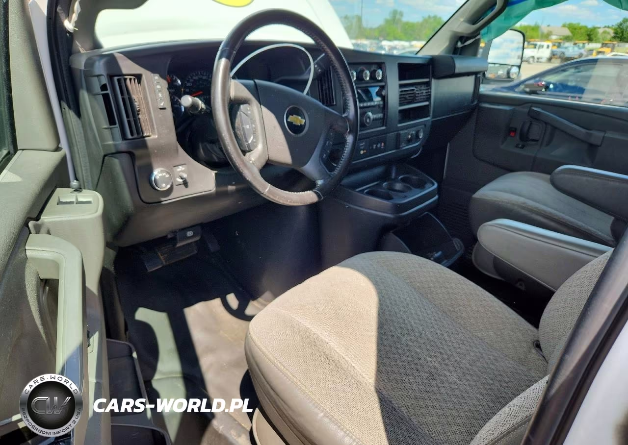 2021 Chevrolet Express G3500 VIN:1GCZGHF70M1145707 - 8