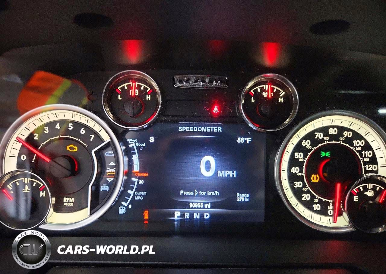 2017 Ram 1500 Laramie VIN:1C6RR7NT5HS783722 - 9