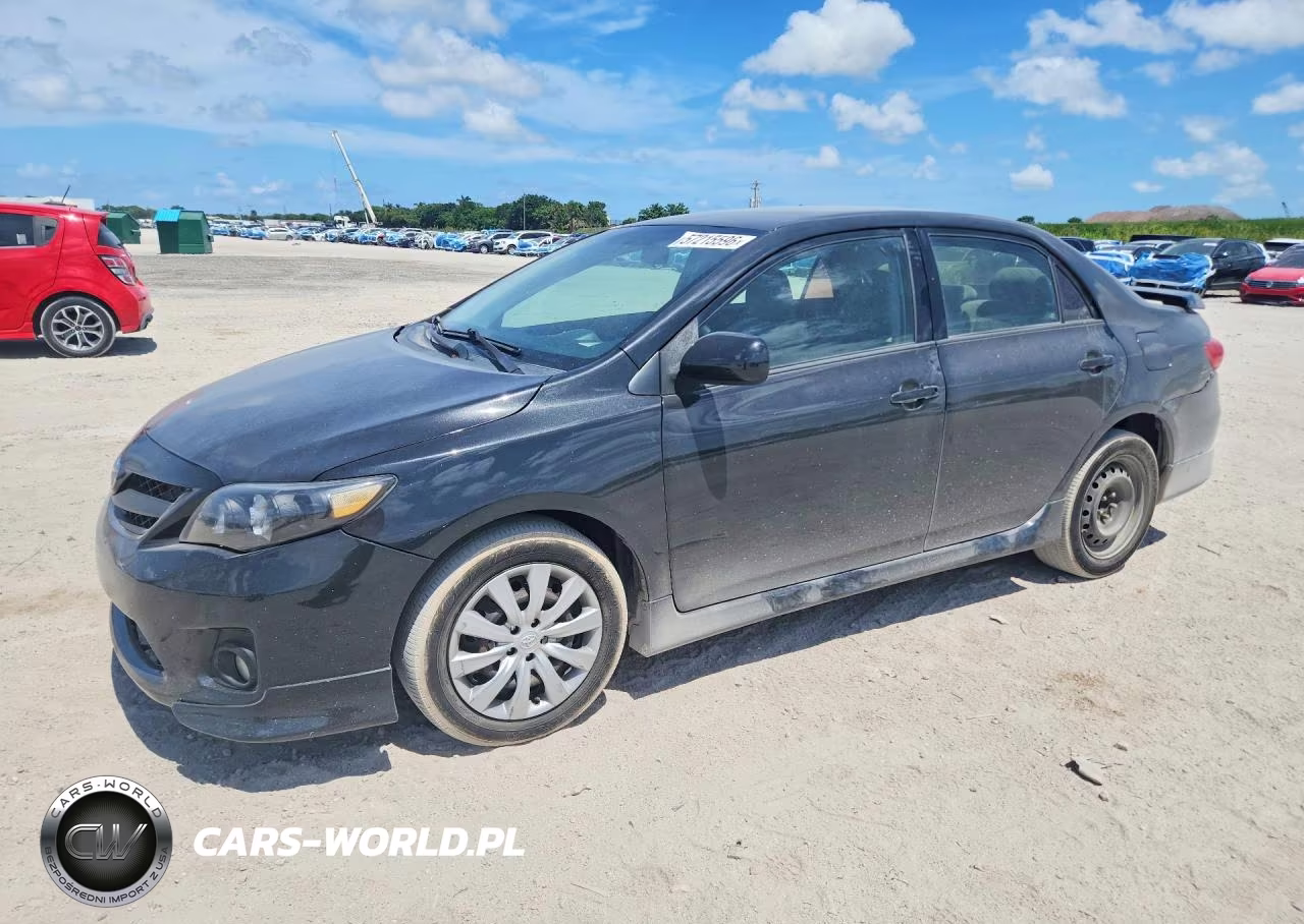 2013 Toyota Corolla S