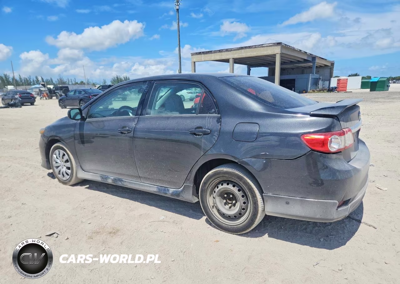 2013 Toyota Corolla S VIN:5YFBU4EE2DP111749 - 2