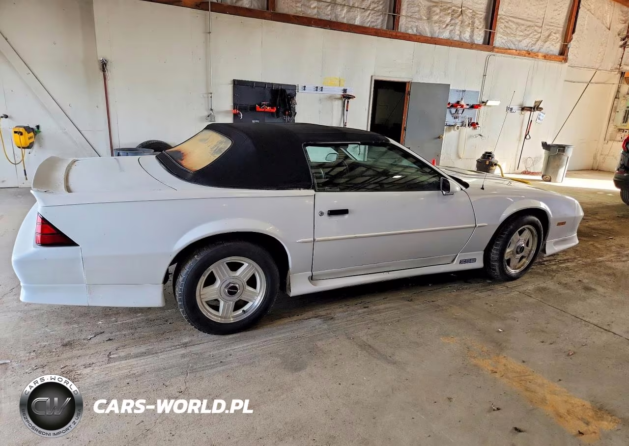 1991 Chevrolet Camaro Z28 VIN:1G1FP33F4ML113387 - 3