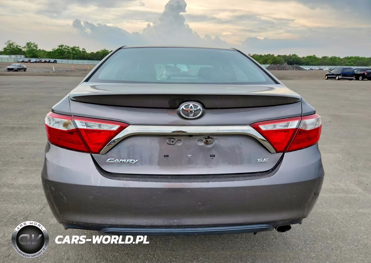 2017 Toyota Camry Se VIN:4T1BF1FK5HU346552 - 6