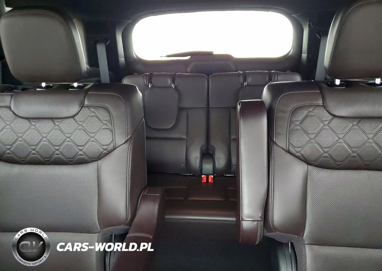 2025 Ford Explorer Platinum VIN:1FMUK8HHXSGB65919 - 10