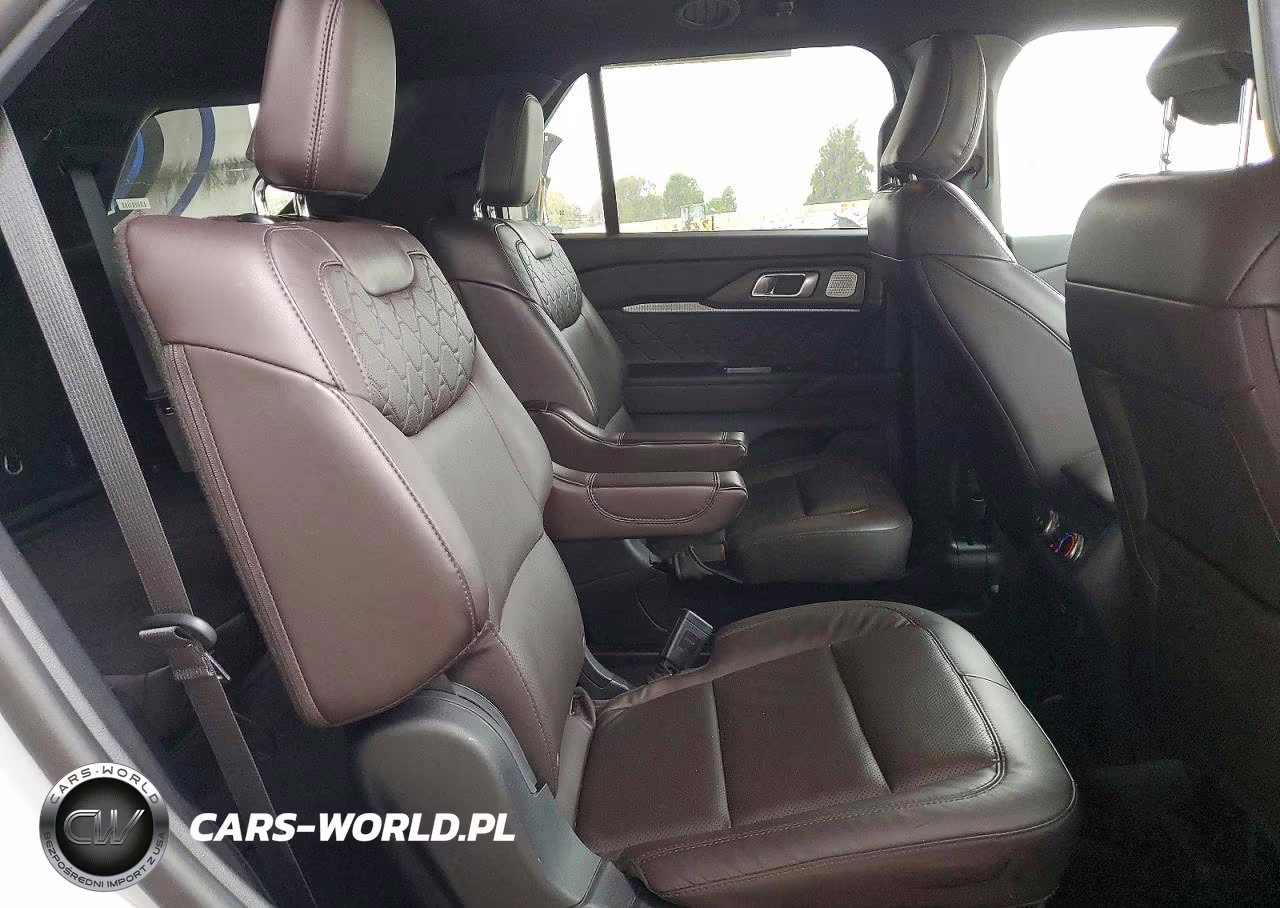 2025 Ford Explorer Platinum VIN:1FMUK8HHXSGB65919 - 11