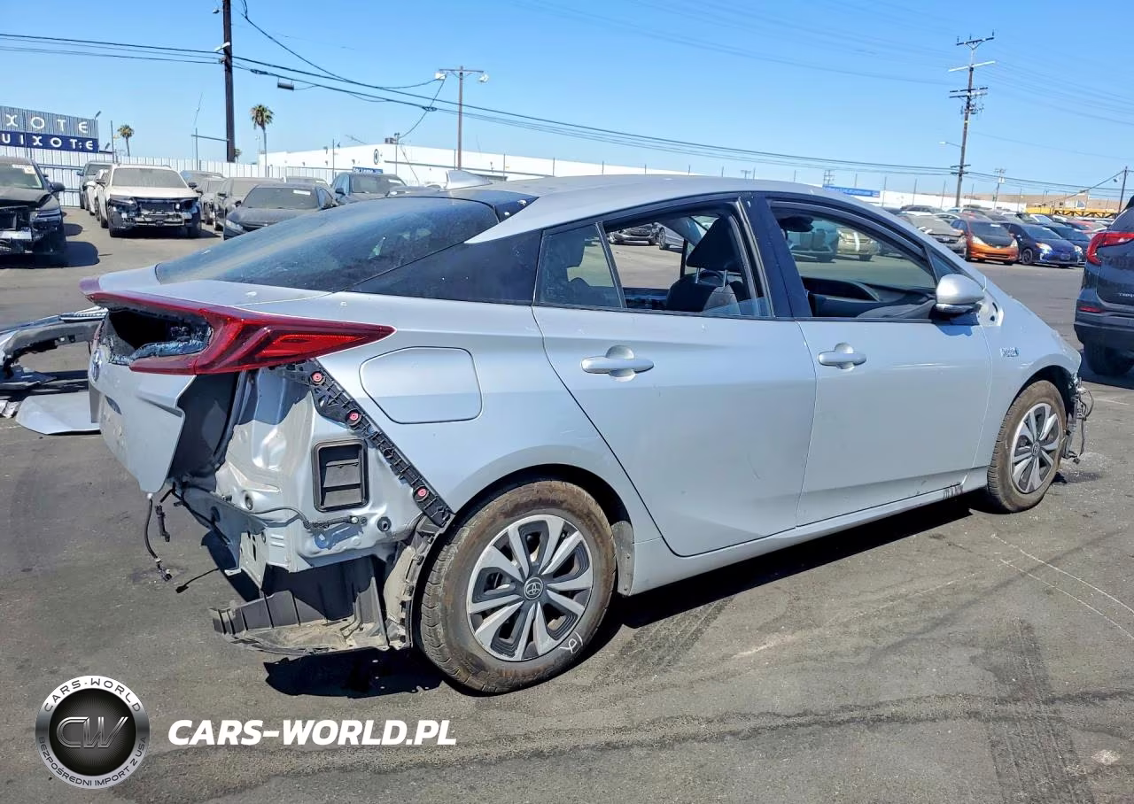 2017 Toyota Prius Prime Premium VIN:JTDKARFP3H3032322 - 3