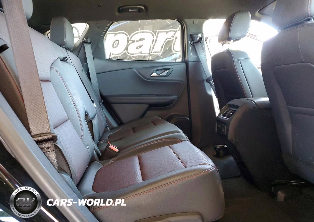 2025 Chevrolet Blazer Rs VIN:3GNKBKRS2SS205650 - 10