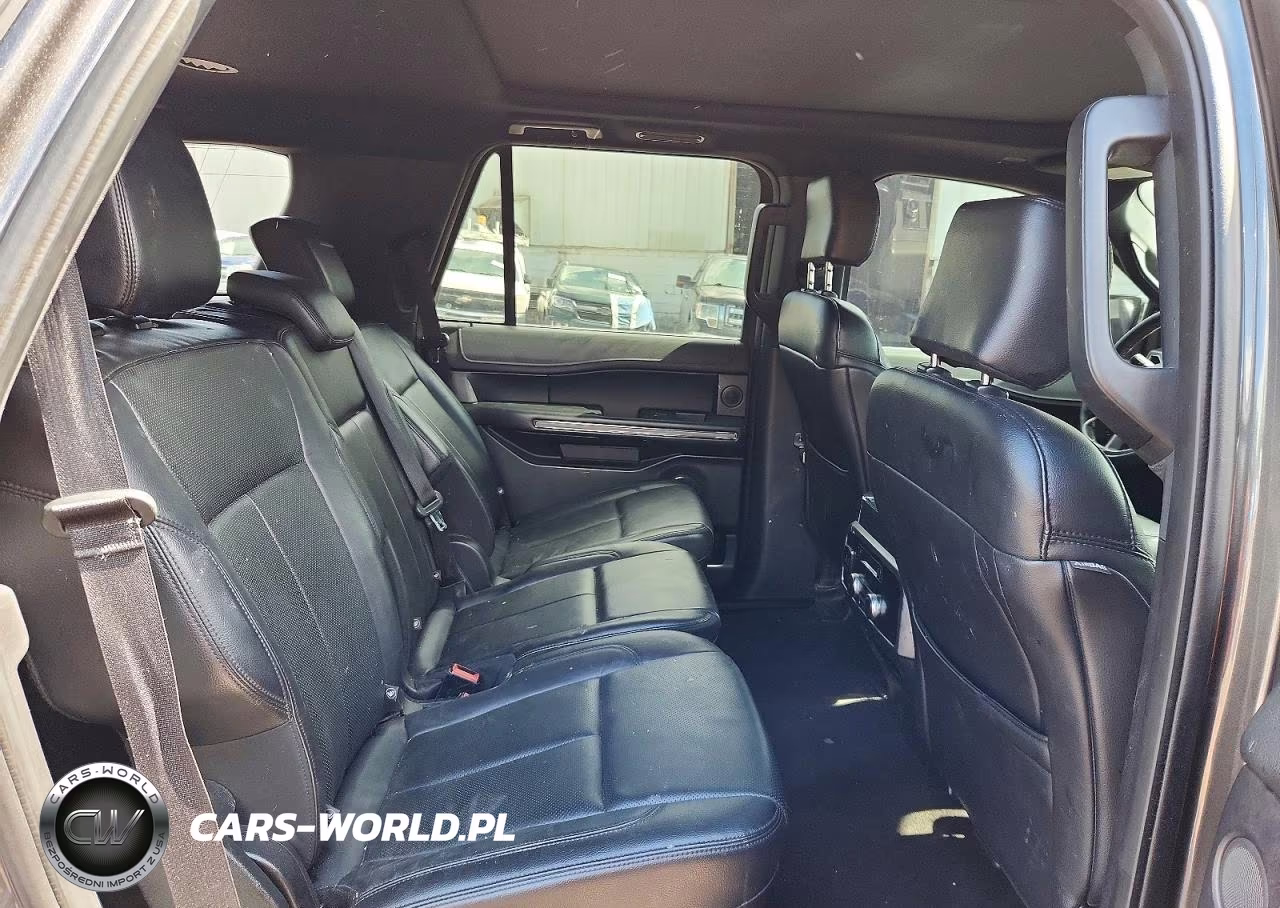 2018 Ford Expedition Xlt VIN:1FMJU1JT3JEA29967 - 11