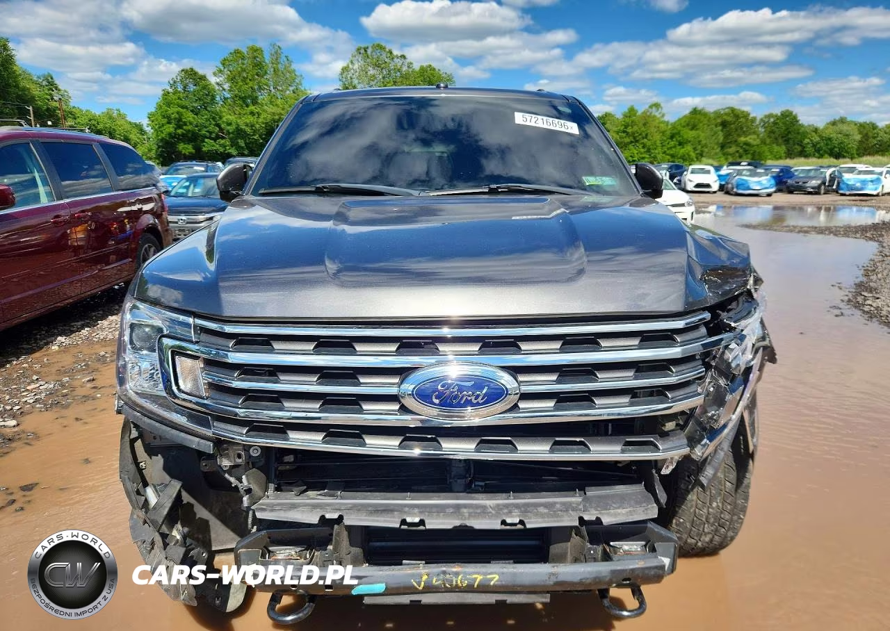 2018 Ford Expedition Xlt VIN:1FMJU1JT3JEA29967 - 5