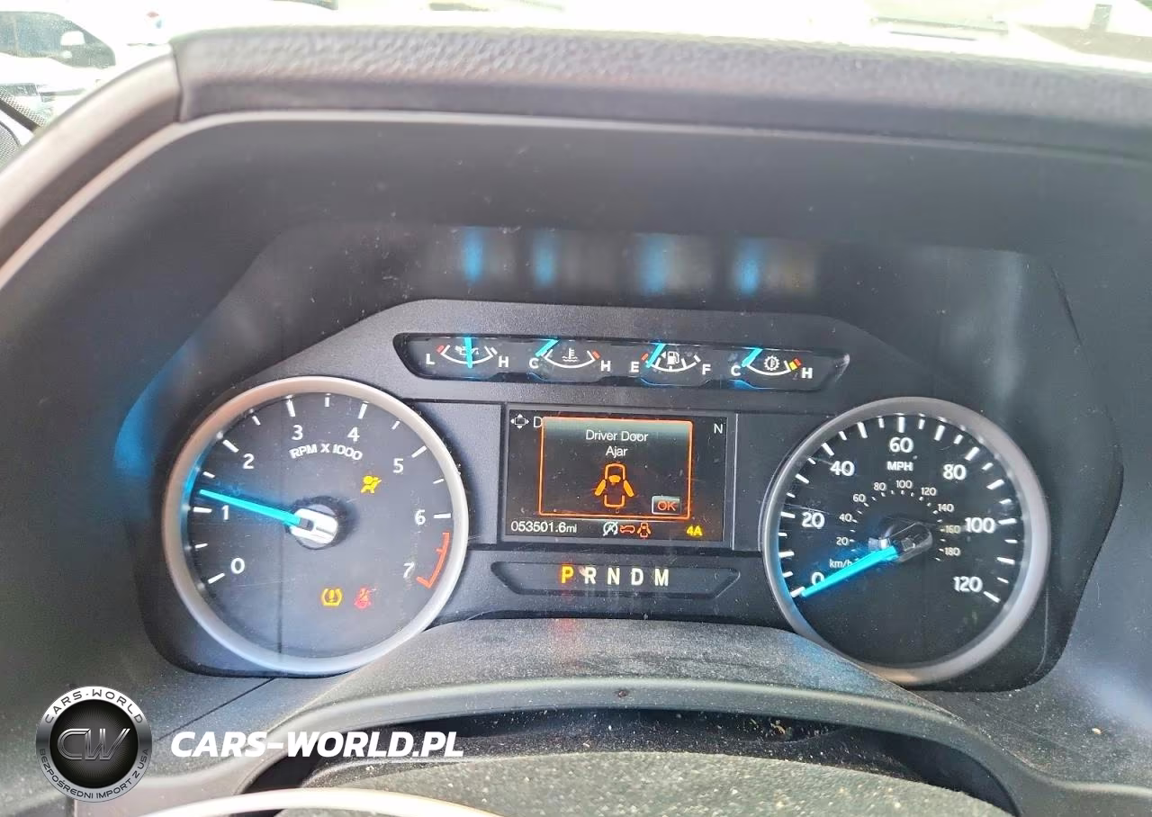 2018 Ford Expedition Xlt VIN:1FMJU1JT3JEA29967 - 9