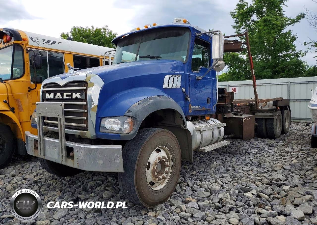 2007 Mack Ctp713 Roll-Off Container Truck VIN:1M2AT04C17M006095 - 2