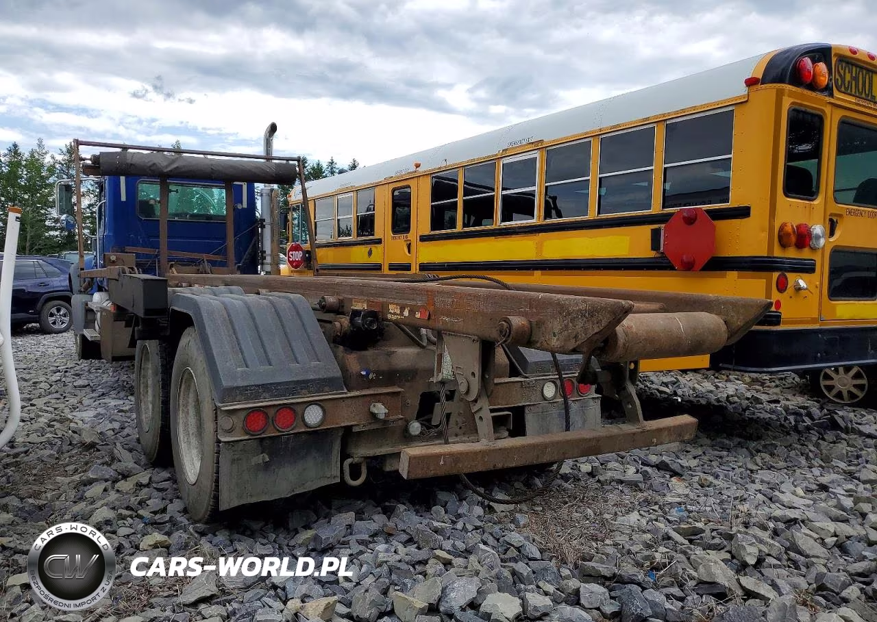 2007 Mack Ctp713 Roll-Off Container Truck VIN:1M2AT04C17M006095 - 3