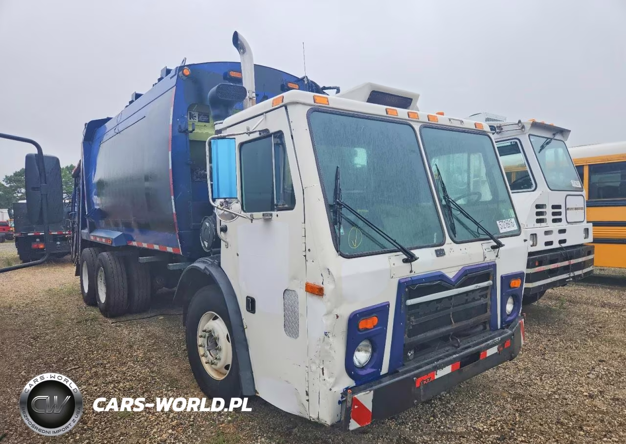 2015 Mack Leu613 Refuse Truck