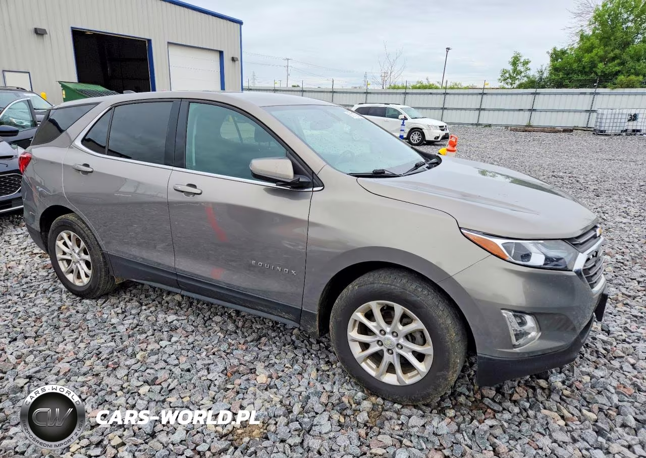 2019 Chevrolet Equinox Lt VIN:3GNAXUEV0KS573673 - 4