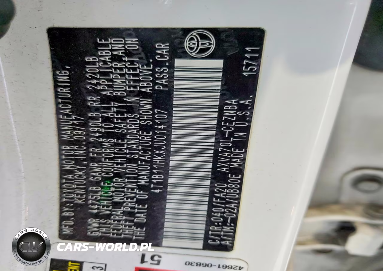 2018 Toyota Camry Le VIN:4T1B11HKXJU014107 - 12