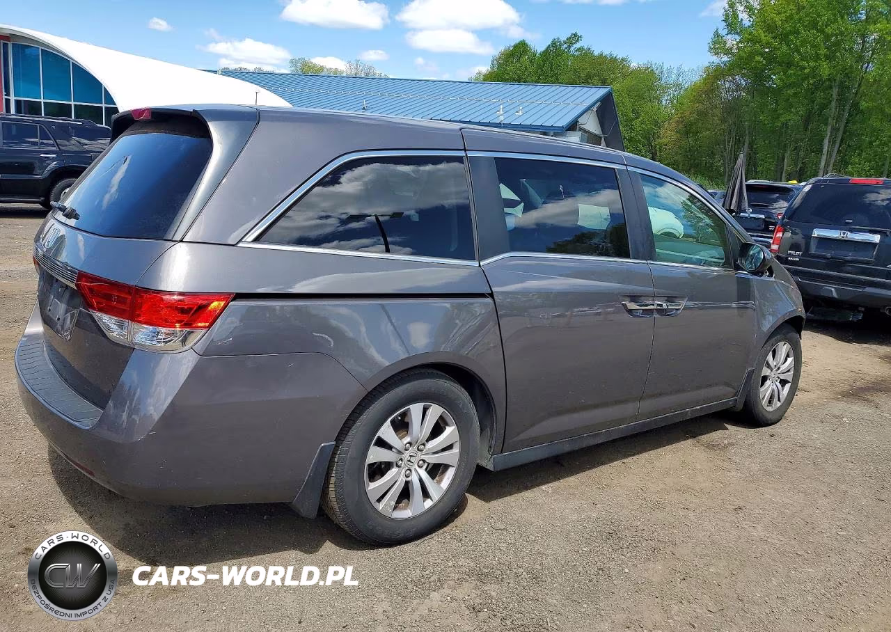 2015 Honda Odyssey Ex VIN:5FNRL5H47FB119306 - 3