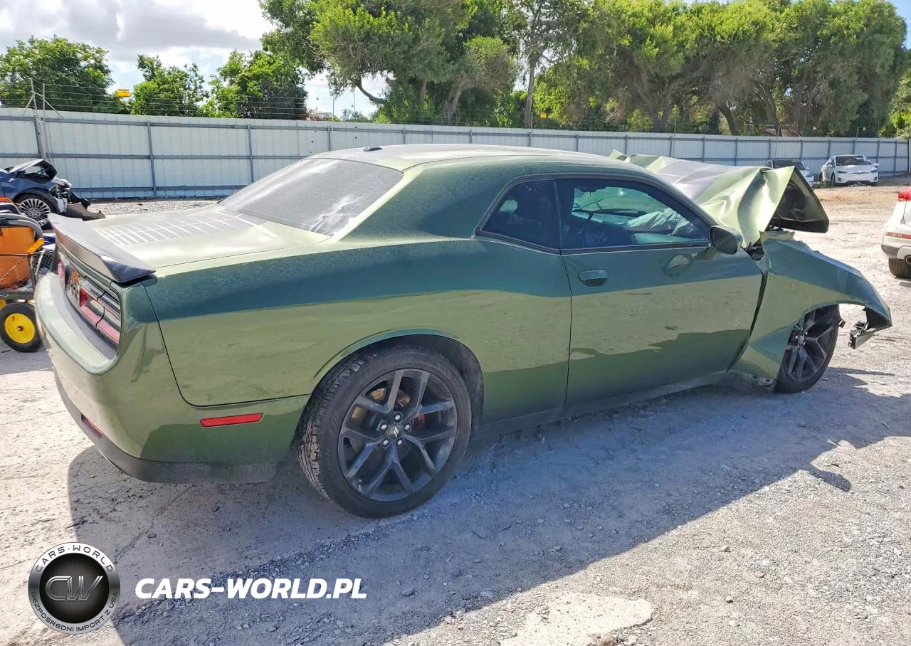 2022 Dodge Challenger Sxt VIN:2C3CDZAG0NH108465 - 3