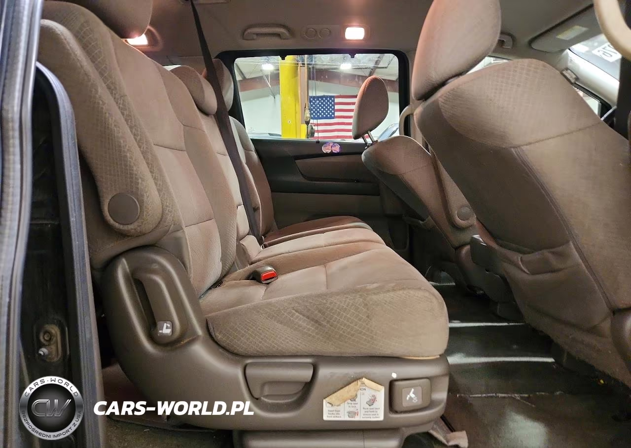 2017 Honda Odyssey Se VIN:5FNRL5H37HB008345 - 11