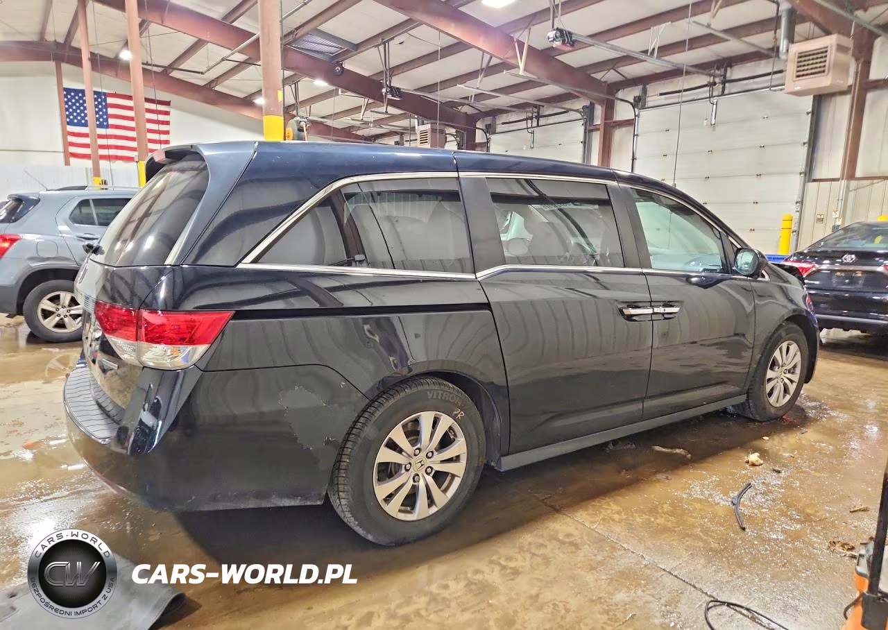 2017 Honda Odyssey Se VIN:5FNRL5H37HB008345 - 3